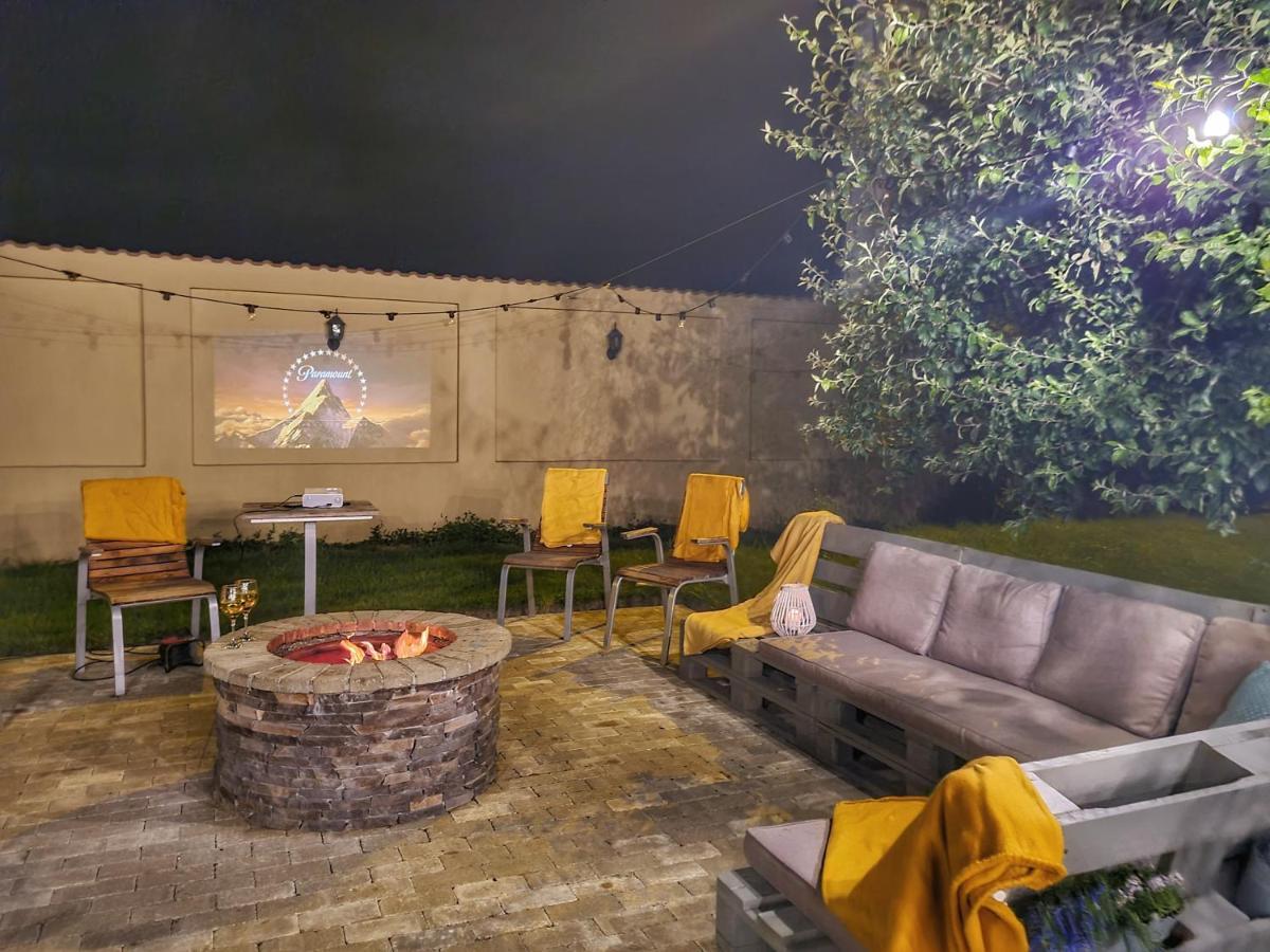 Orchard Villa Braşov Extérieur photo