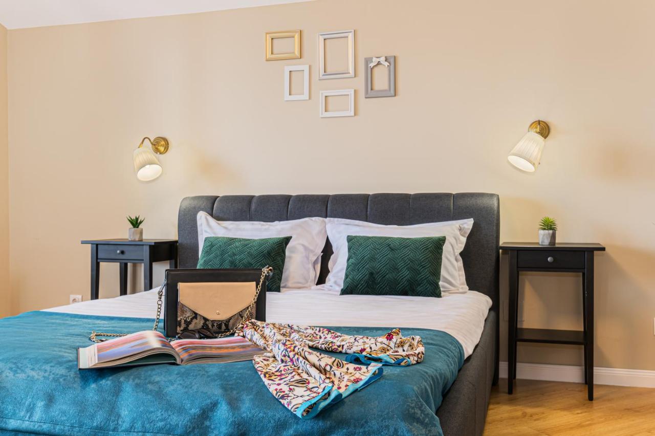 Orchard Villa Braşov Extérieur photo