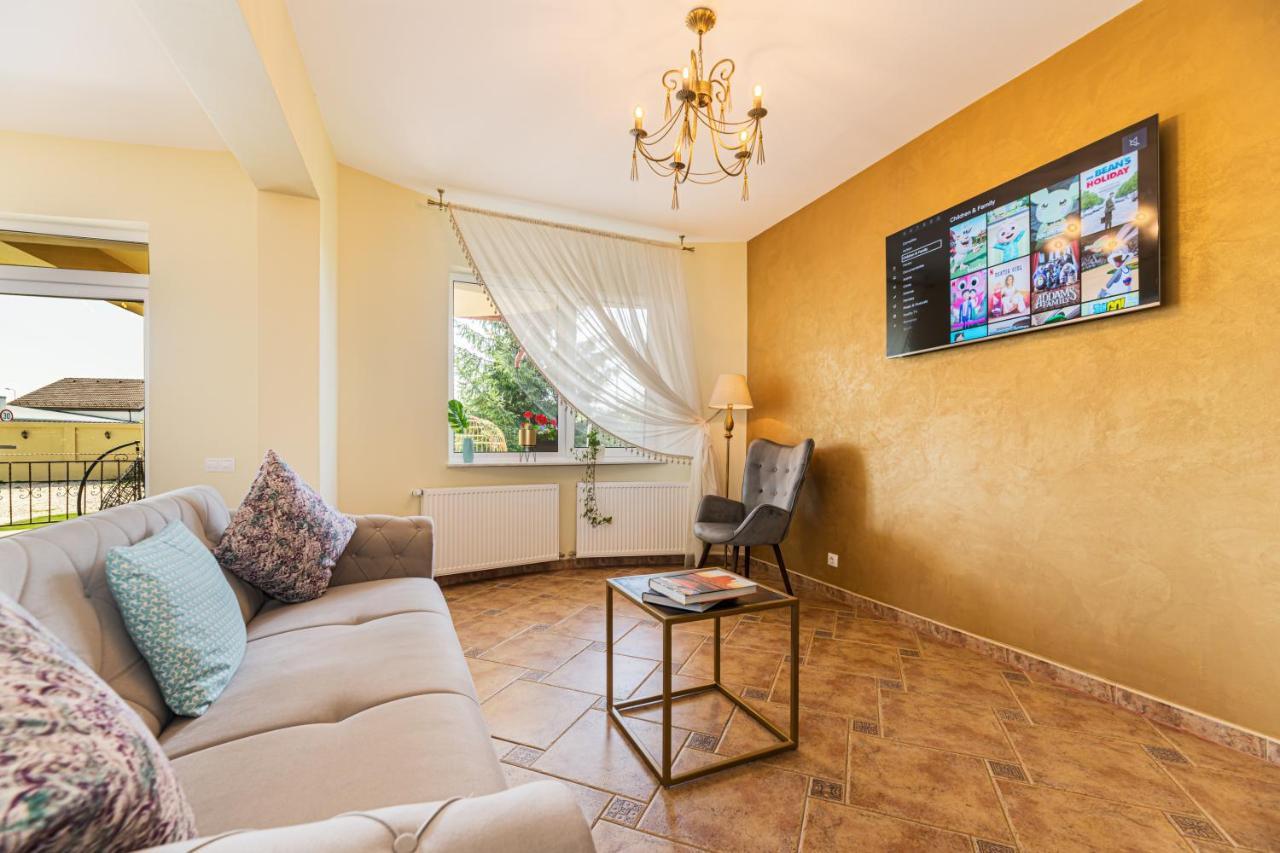 Orchard Villa Braşov Extérieur photo