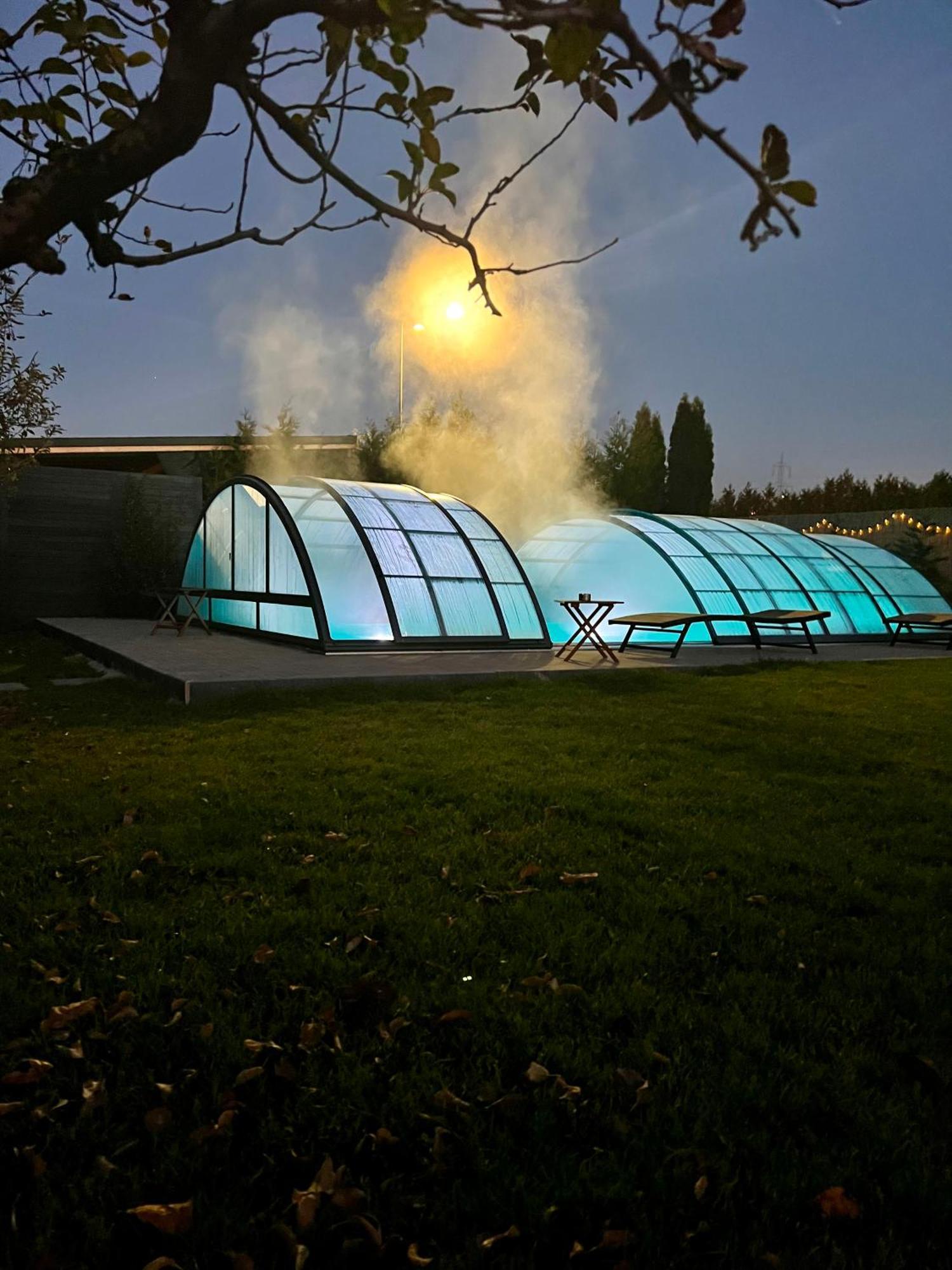 Orchard Villa Braşov Extérieur photo